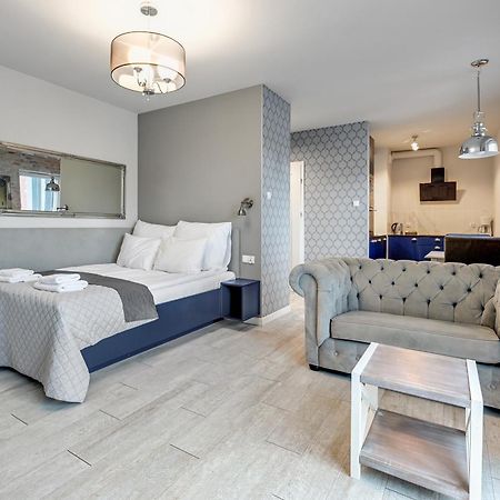 Aura Island Riverside By Downtown Apartments غدانسك المظهر الخارجي الصورة